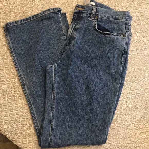 Vintage Jones Sport Stretch Boot Cut Jeans. Size 8 - Picture 2 of 3